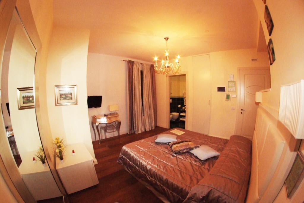 Oro Rosso Hotel Ristorante Montefalco Bagian luar foto